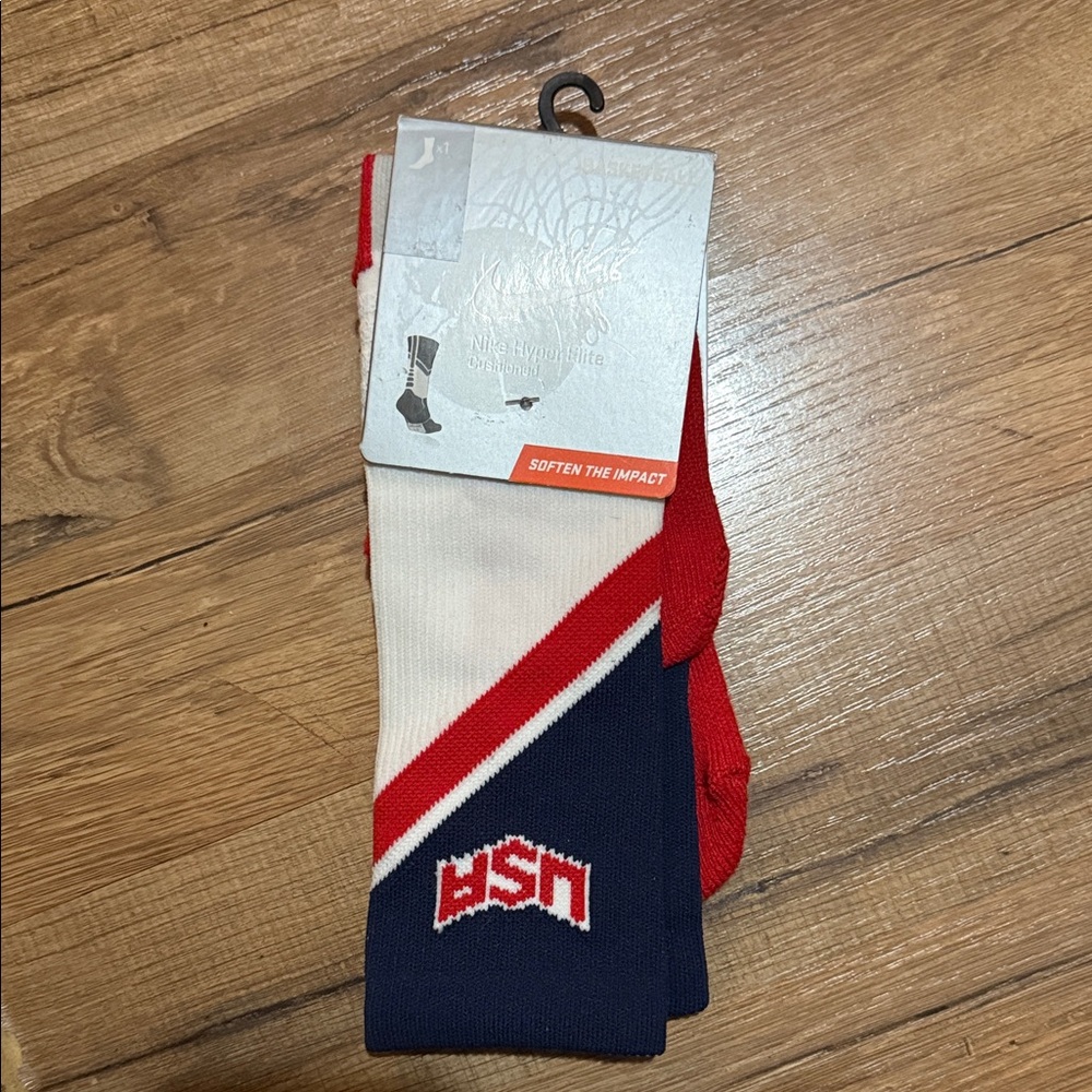 2014 Nike Hyper Elite USA Cushioned Basketball Dri-Fit Crew Socks